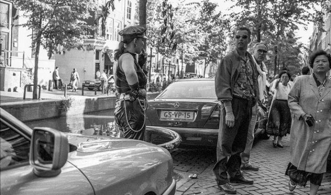 Яким був квартал червоних ліхтарів 30 років тому (9 фото)