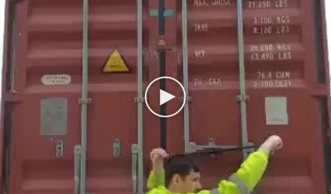 Anger of Inanimate Objects: Unloading the Container