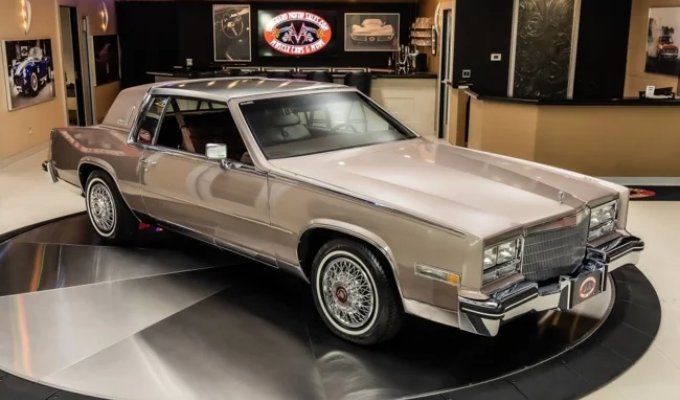 American classic 1984 Cadillac Eldorado in a "time capsule" state is put up for sale (48 photos)