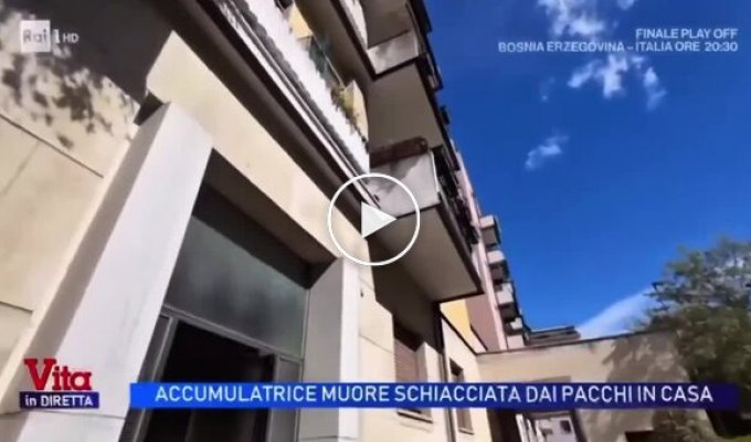 Итальянка погибла под горами своих посылок с маркетплейсов