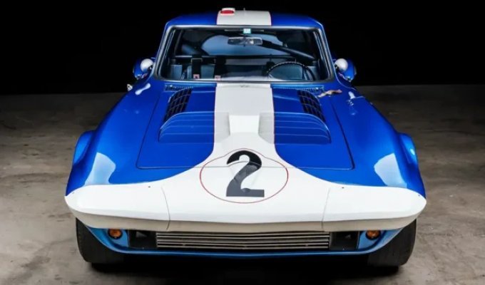 18,7 млн долларов: найден самый дорогой Chevrolet Corvette в истории (7 фото)