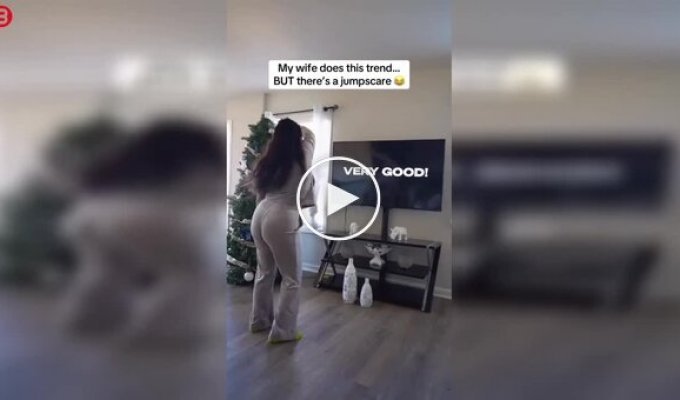 Несподіваний момент під час домашнього тренування