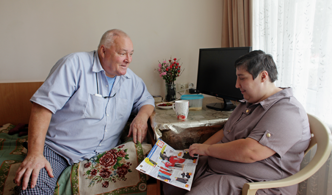 Они нашли друг друга в доме-интернате для престарелых и инвалидов (3 фото)