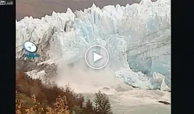 Обрушение ледника в Аргентине