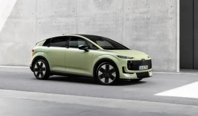 Audi показала рекордно экономичный A2 с запасом хода до 656 километров (11 фото)