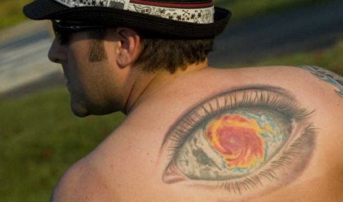  Глаза - татуировки (8 Фото)