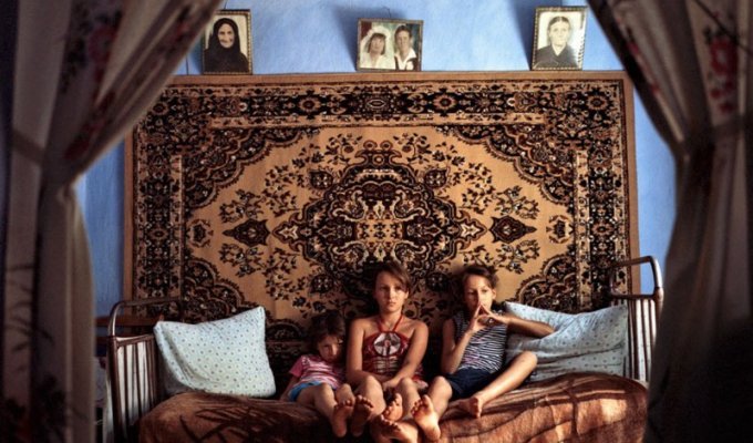 Оставленные родителями дети Молдовы (17 фото)