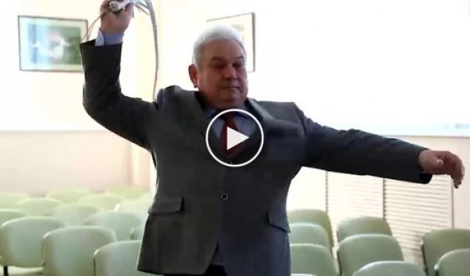 Очень странный клип от оренбургских чиновников