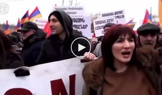 В Армении протесты возле российской военной базы