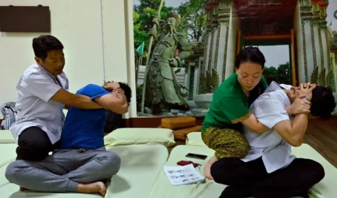 Thai Neck Massage Turns Deadly (5 photos)