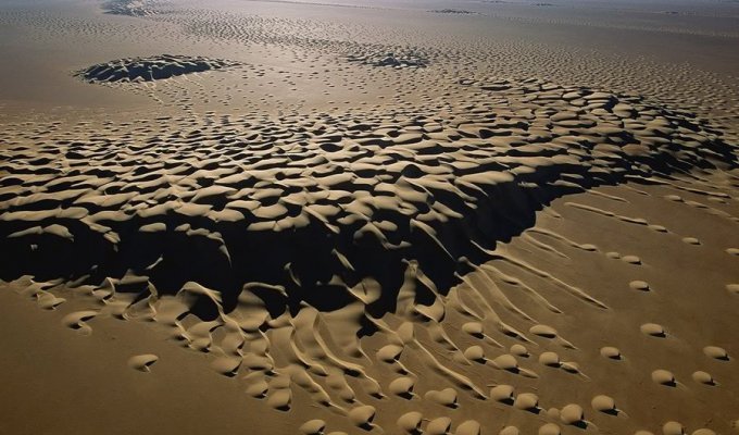 15 удивительных фотографий пустынь (15 фото)