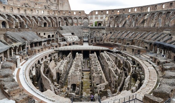 В Италии собираются восстановить пол в Римском Колизее (4 фото + 1 видео)