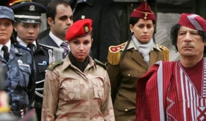 Glossy Photos and the Dark Truth: What Gaddafi’s Female Bodyguards Revealed (13 Photos)