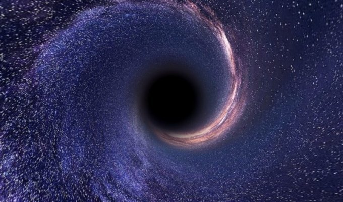 Devouring one Sun a day. Scientists have found the fastest growing black hole (5 photos)