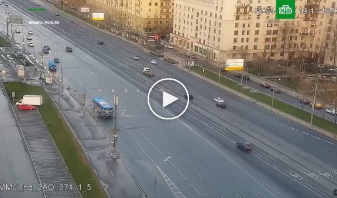 Два человека погибли на Кутузовском проспекте