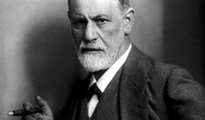 7 signs of emotional maturity according to Freud (5 photos)