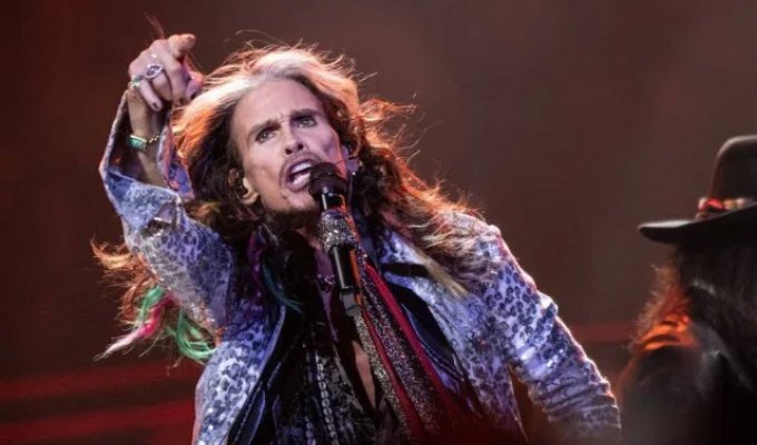 Группа Aerosmith объявила о завершении карьеры (3 фото + 4 видео)