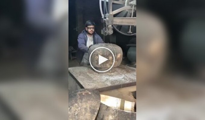 Как в Пакистане производят металлические ведра