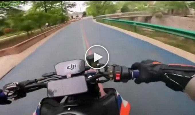 A Fantastic End to the Rides on a motorcycle