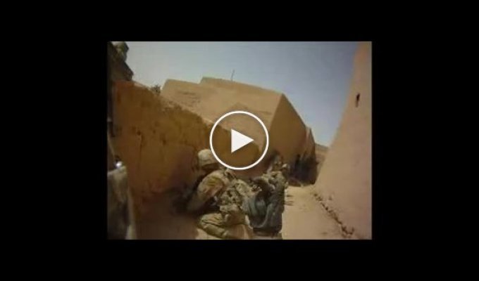 Камера на шлеме американского военного. Афганистан