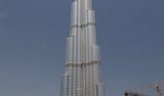 Самое высокое здание на планете (3 фото)