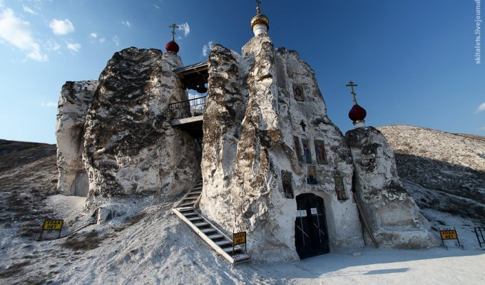 Пещерные монастыри в Воронежской области (Костомарово и Дивногорье) (30 фото)