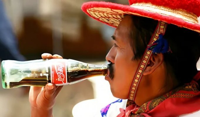 Як Coca-Cola захопила мексиканський штат Чіапас — газовані напої тут п'ють замість води (10 фото)