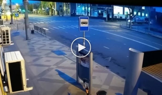 В Краснодаре водитель BMW протаранил «ГАЗель»