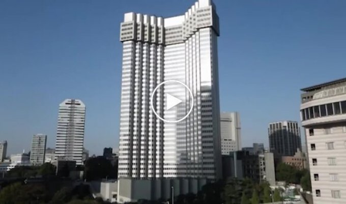 How a skyscraper was dismantled in Japan