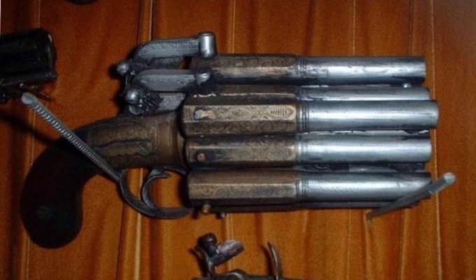 Самое необычное огнестрельное оружие (37 фото)