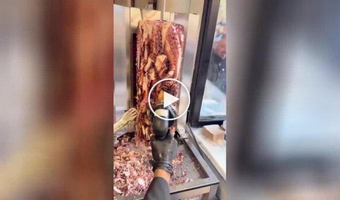 The process of making octopus shawarma