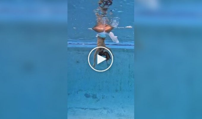 Dancing underwater with shoes
