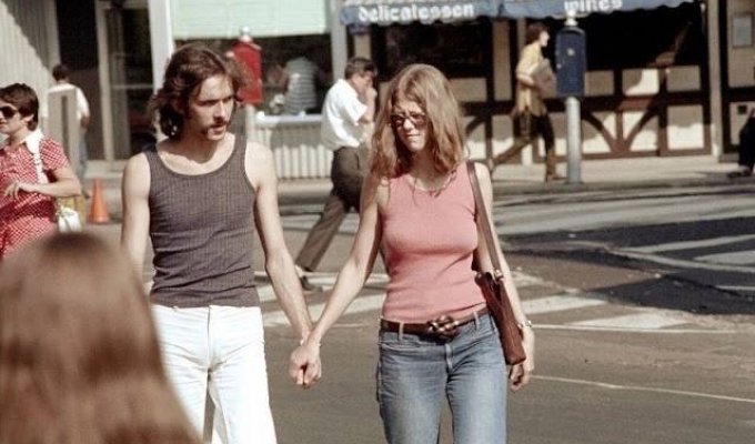 US street fashion of the 70s (8 photos)