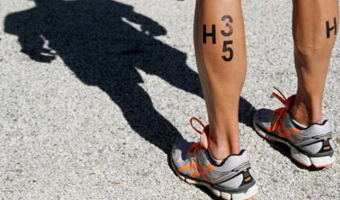 5 Reasons Why Cyclists Shave Their Legs (6 photos)