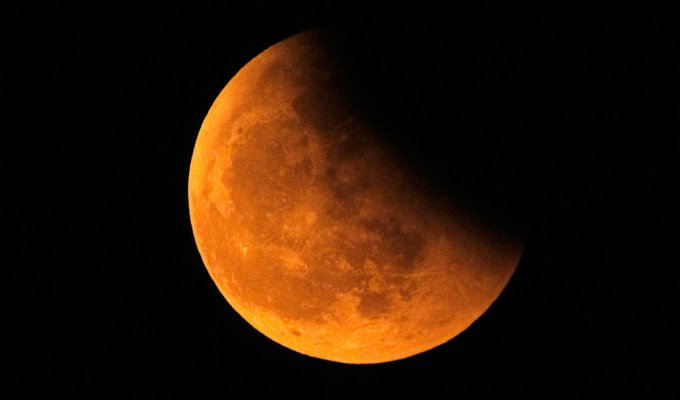 Зимнее солнцестояние и лунное затмение (25 фото)