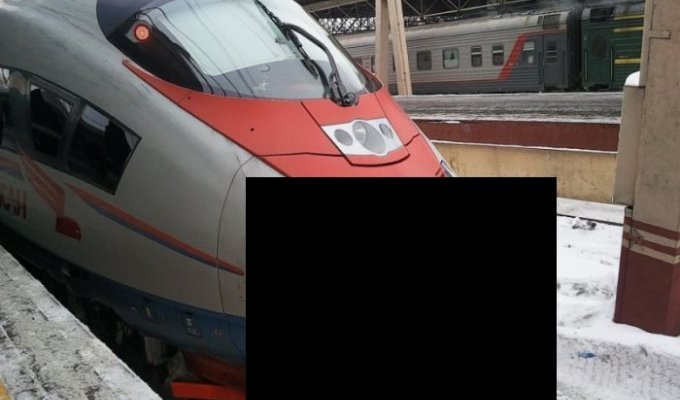 Как РЖД рихтует поезда (2 фото)