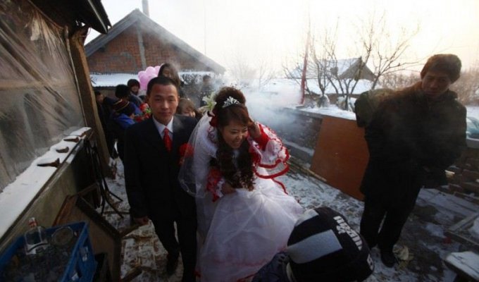 Сельская свадьба в Китае (15 фото)