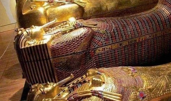 Гробница Тутанхамона (2 фото)