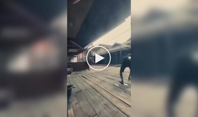 Столкновение с копьями и луками в Папуа–Новой Гвинее –Новой Гвинее, в мире, конфликт, копья, лук, негатив, новости