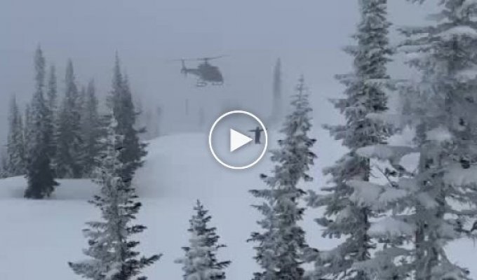 З'явилося відео жорсткої посадки вертольота в Кемеровській області
