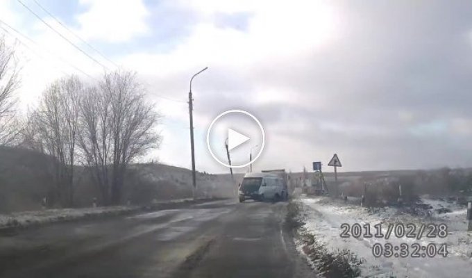 В Луганской области грузовик без тормозов устроил замес