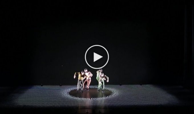 Поразительное хореографическое световое шоу Pixel