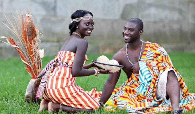 Strange tradition of the Banyankole tribe (4 photos)