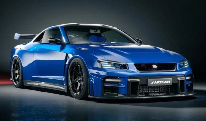 Nissan GT-R converted into the iconic Skyline R34 (10 photos)