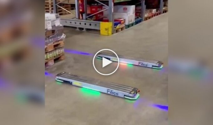 Автономные мобильные роботы-погрузчики