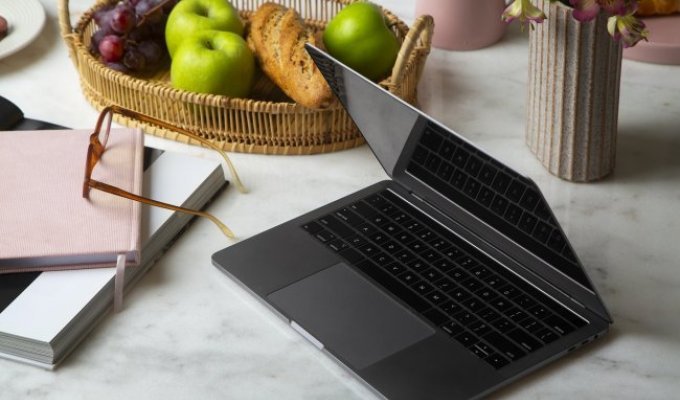 Який MacBook купити у 2026 році: Air чи Pro?