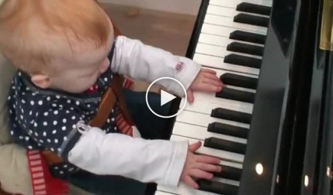 The baby is only one year old, but how he plays