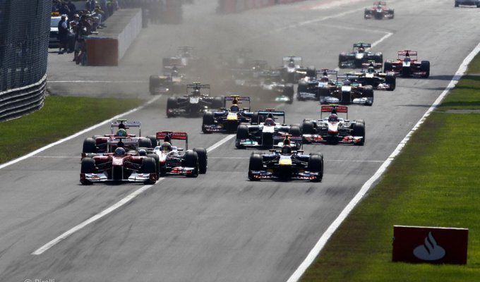 За кадром Гран-при Италии 2011 (76 фото)