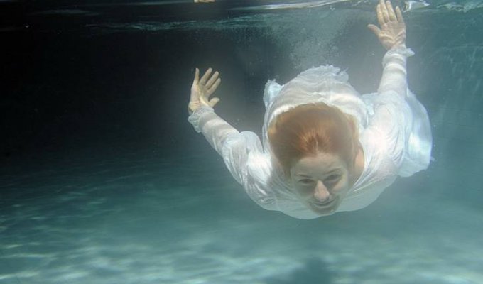 Катерина под водой (13 фото)