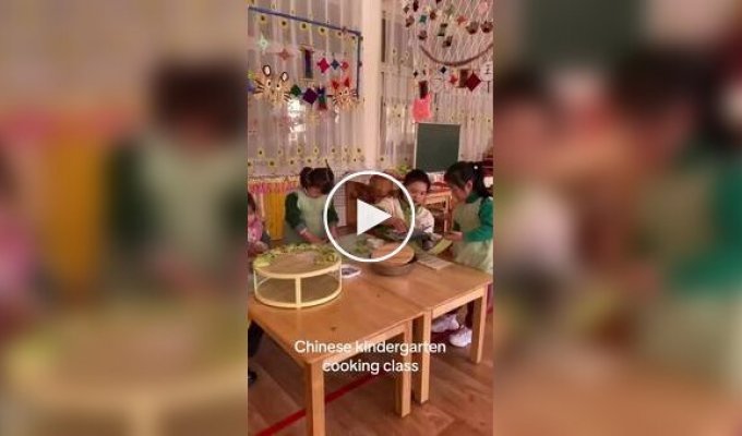 Кулинарный урок в китайском детском садике